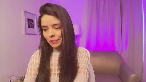 Snapshot of victoria_stern chatting on 09.15.25 Victoria online show from 09.15.25