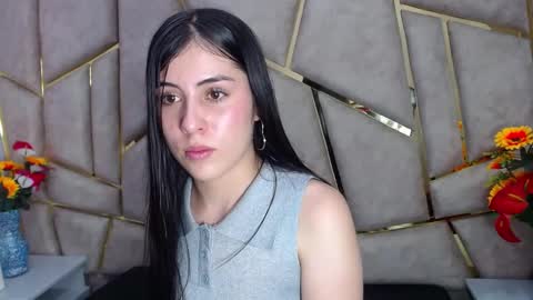 Snapshot of victoria_storm_ chatting on 02.04.25 victoria_storm_ online show from 02.04.25