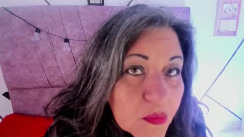 victoriaa_anderson_ online show from 02.16.26