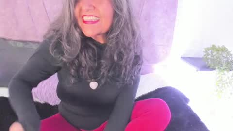 victoriaa_anderson_ online show from 04.10.26
