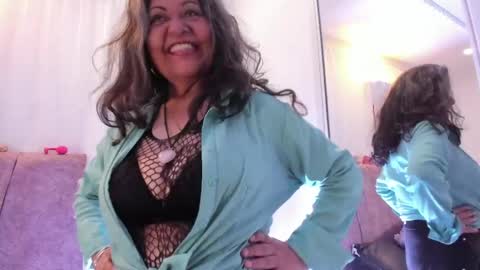 victoriaa_anderson_ online show from 04.16.26