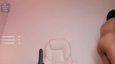 Victoria Sofia online show from 02.19.25