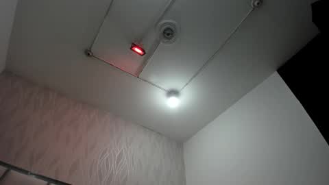 Victoria Sofia online show from 02.16.26