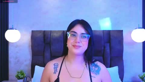 Snapshot of victoriaandrade chatting on 07.08.26 Victoria Andrade online show from 07.08.26