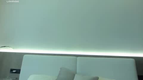 Miss V online show from 06.04.26