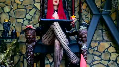 Snapshot of victoriaheller chatting on 02.20.26 Victoria Heller online show from 02.20.26