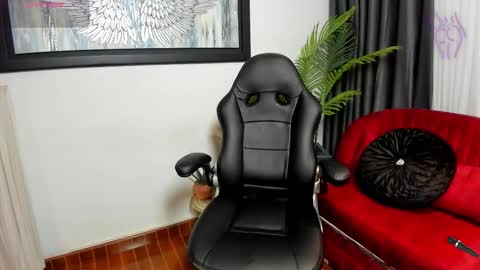 victoriapaker online show from 02.04.26