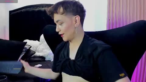 victoriastrom  online show from 07.29.26