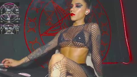 Victoria Vampire online show from 02.22.25