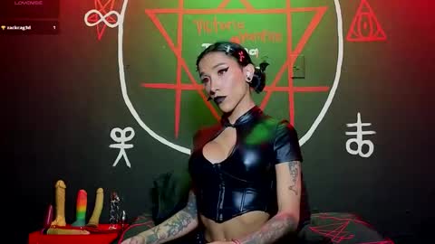 Victoria Vampire online show from 09.19.25