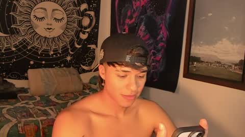 Victorino Jhonson online show from 12.03.24