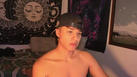 Victorino Jhonson online show from 12.04.24