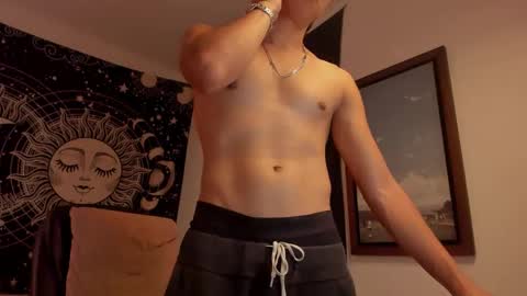 Victorino Jhonson online show from 05.18.26