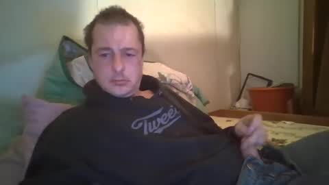 Snapshot of vids1977 chatting on 01.23.25 vids1977 online show from 01.23.25