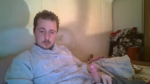 Snapshot of vids1977 chatting on 02.17.25 vids1977 online show from 02.17.25
