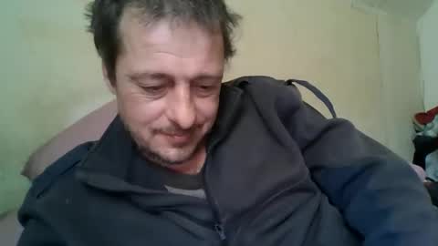 Snapshot of vids1977 chatting on 03.09.25 vids1977 online show from 03.09.25