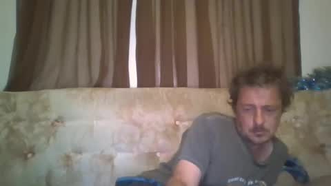 Snapshot of vids1977 chatting on 09.20.25 vids1977 online show from 09.20.25