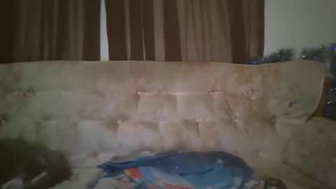 Snapshot of vids1977 chatting on 10.23.25 vids1977 online show from 10.23.25