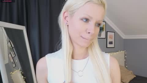 Eva online show from 04.04.26