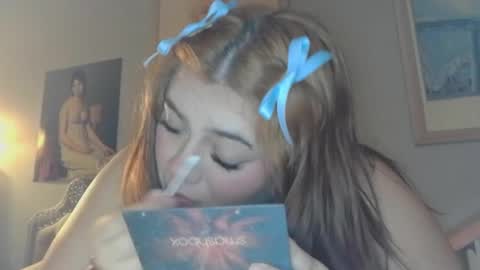 viennavisabelle online show from 04.24.26