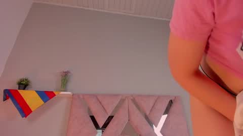 Snapshot of viictoria_becker chatting on 07.18.26 Victoria online show from 07.18.26