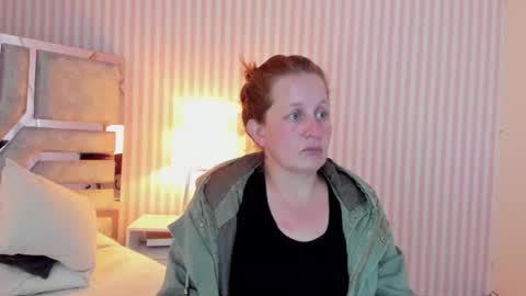 Violeta online show from 12.16.24