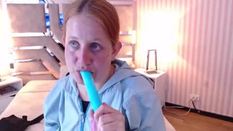 Violeta online show from 02.02.25