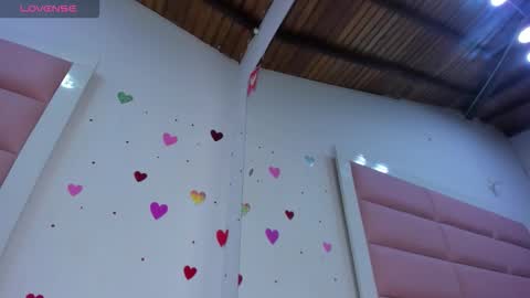 Violetta  online show from 09.11.25