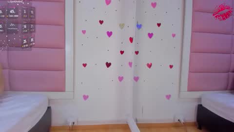 Violetta  online show from 09.15.25