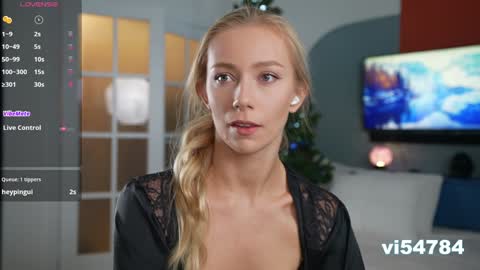 Snapshot of vika54784 chatting on 12.31.24 vika54784 online show from 12.31.24