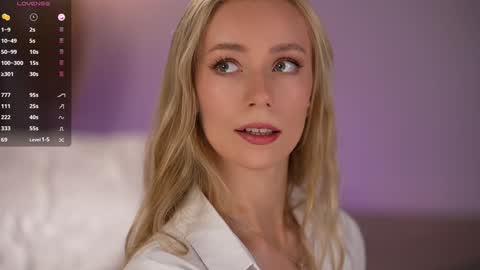 Snapshot of vika54784 chatting on 12.04.25 vika54784 online show from 12.04.25