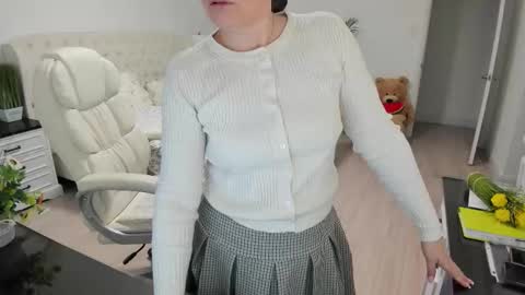 Ukrainian-woman online show from 02.25.26