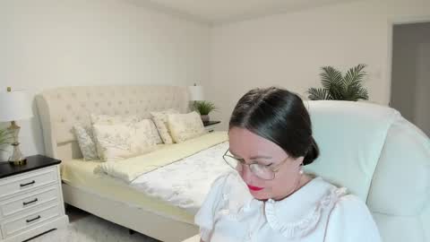 Ukrainian-woman online show from 04.23.26