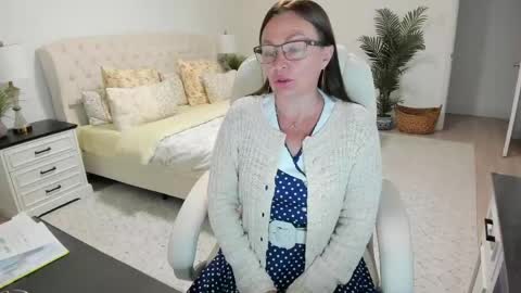Snapshot of vika7333 chatting on 06.02.26 Ukrainian-woman online show from 06.02.26