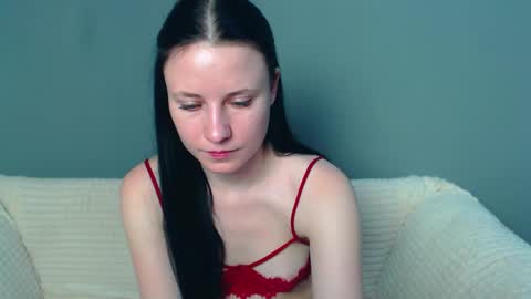 Snapshot of viki_kelt chatting on 01.15.25 Viki Kelt online show from 01.15.25
