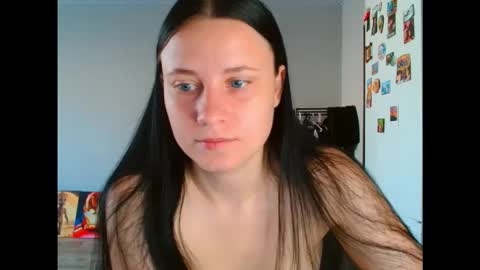 Snapshot of viki_kelt chatting on 09.30.25 Viki Kelt online show from 09.30.25