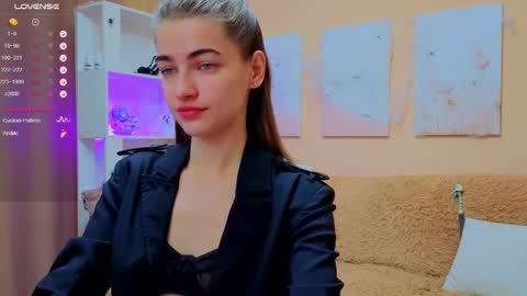 vikiberry online show from 11.22.25