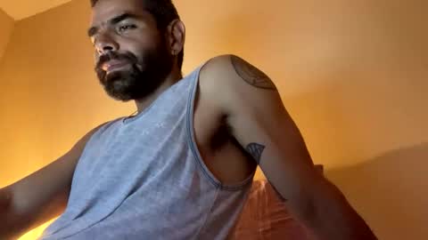 Snapshot of vikingo_arg chatting on 04.16.26 Viking Independent model online show from 04.16.26