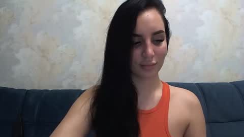 Snapshot of vikipop chatting on 01.10.25 vikipop online show from 01.10.25