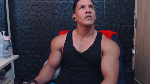 Viktor Herrera online show from 01.08.26