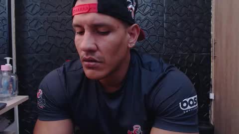 Viktor Herrera online show from 01.11.26