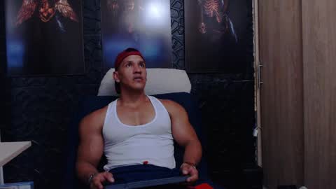 Snapshot of viktorherrera chatting on 06.06.26 Viktor Herrera online show from 06.06.26