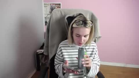 viktoria_lovely online show from 03.18.26