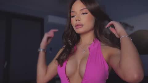 Snapshot of viktoria_www chatting on 02.11.26 Viktoria www online show from 02.11.26