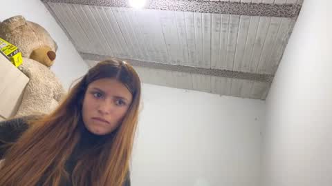 viky_evanss online show from 06.27.26