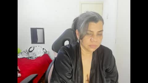 VIKY ADAMS online show from 10.05.25