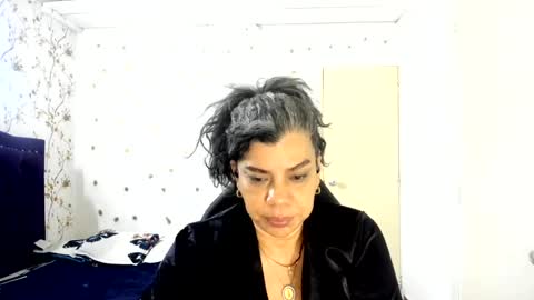 VIKY ADAMS online show from 06.25.26