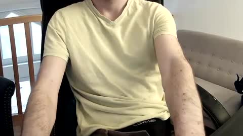 Snapshot of vince_du_80 chatting on 02.07.25 Vince online show from 02.07.25