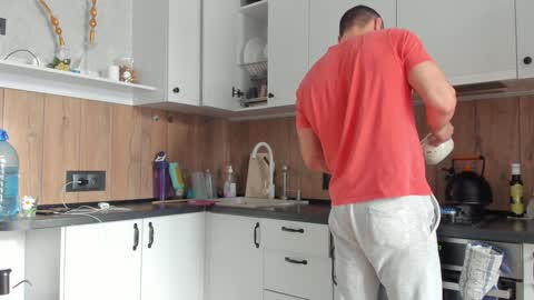 Vincent.  uncut 18cm online show from 12.26.24