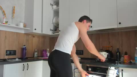 Vincent.  uncut 18cm online show from 02.16.25